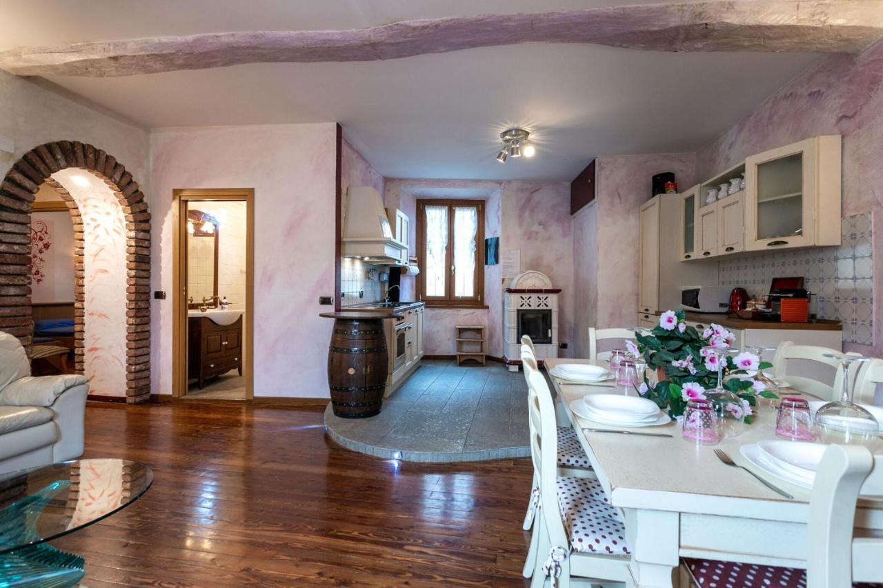 Residence Azalea&Glicine By Halldis Cadenabbia Bagian luar foto