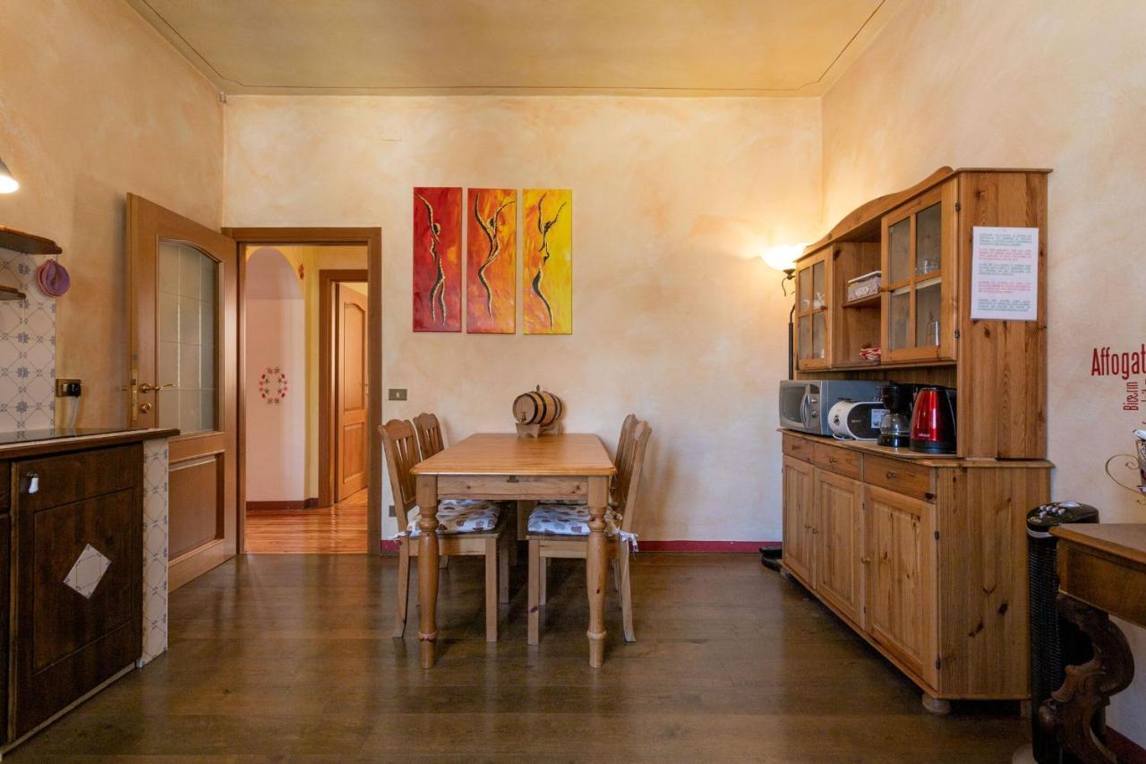 Residence Azalea&Glicine By Halldis Cadenabbia Bagian luar foto