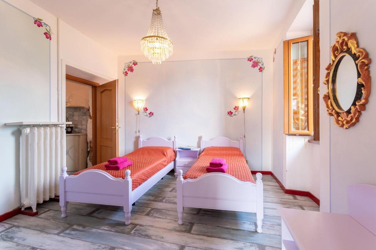 Residence Azalea&Glicine By Halldis Cadenabbia Bagian luar foto
